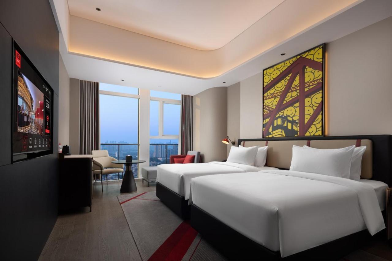 Отель Radisson Red Guangzhou South Railway Station Номер фото
